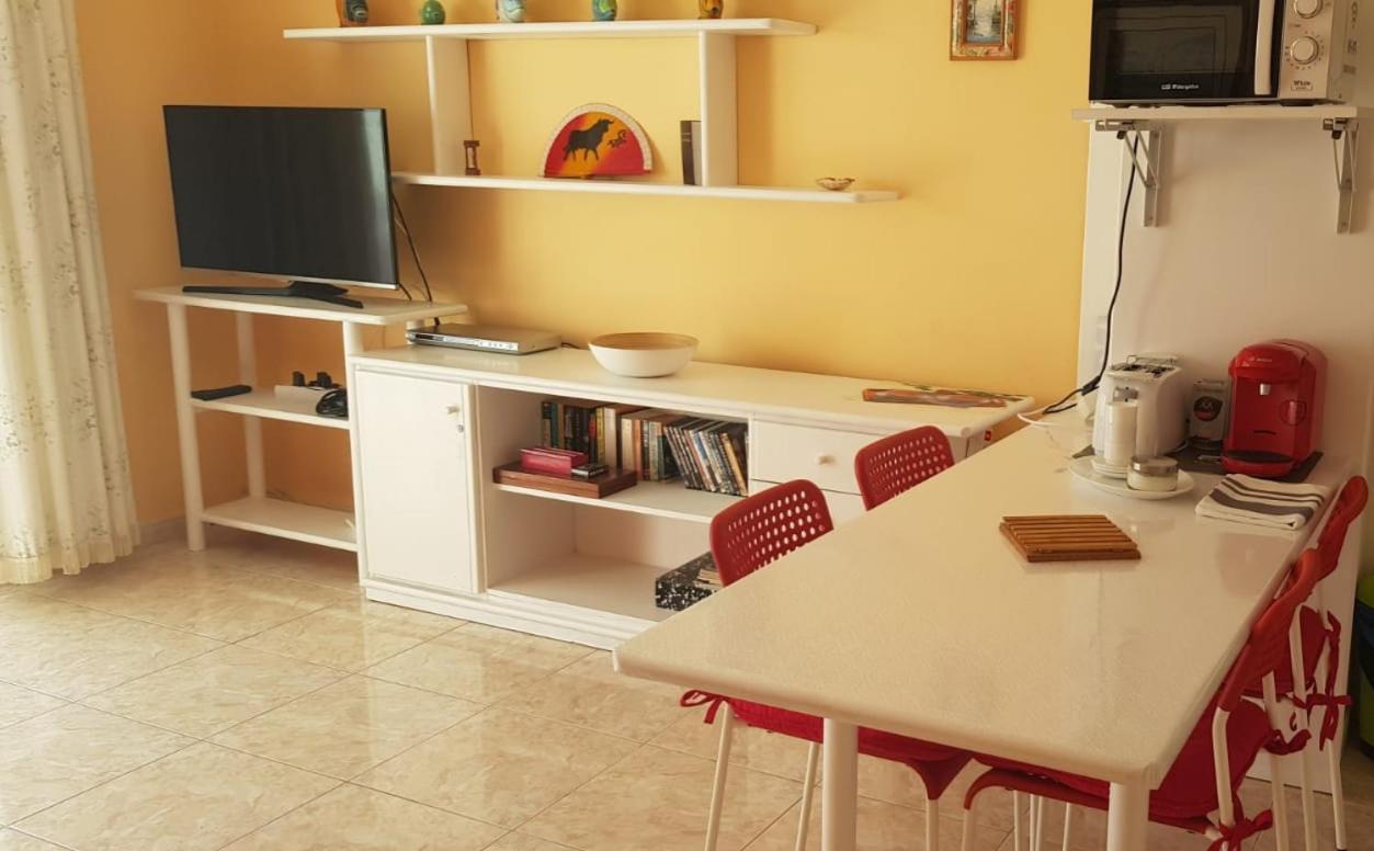 Sunny Self-Catering Apartment Costa Teguise, Lanzarote, Spain ภายนอก รูปภาพ
