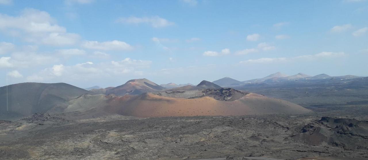 Sunny Self-Catering Apartment Costa Teguise, Lanzarote, Spain ภายนอก รูปภาพ