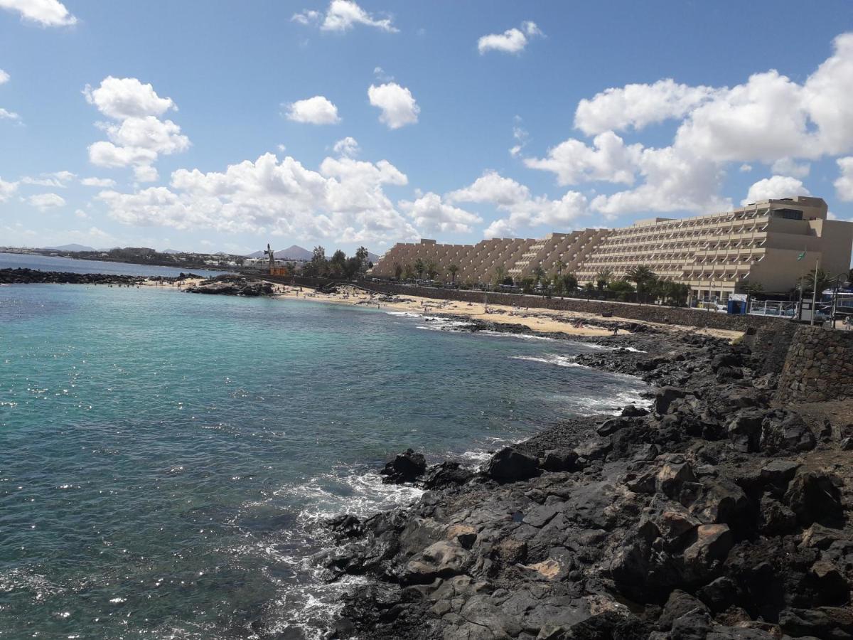 Sunny Self-Catering Apartment Costa Teguise, Lanzarote, Spain ภายนอก รูปภาพ